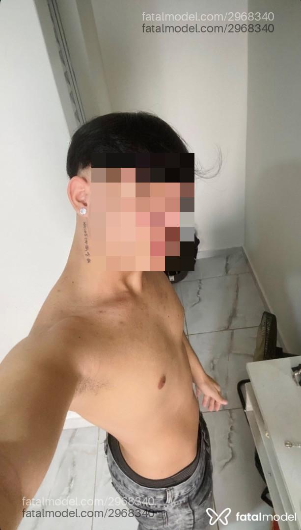 Acompanhante homem morena (o) de olhos castanhos - Jacob
