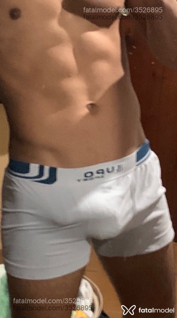 Acompanhante homem morena (o) de olhos pretos - Matheus Affonso