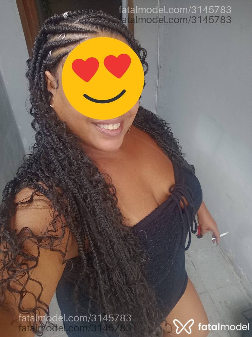 Acompanhante mulher com cabelo castanho de olhos pretos - Morena