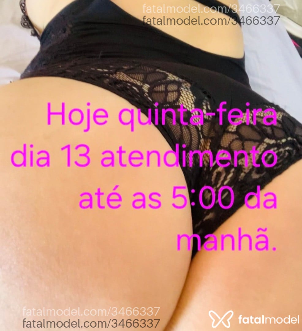 Acompanhante mulher trans loira (o) de olhos cinza - Mayara Mello