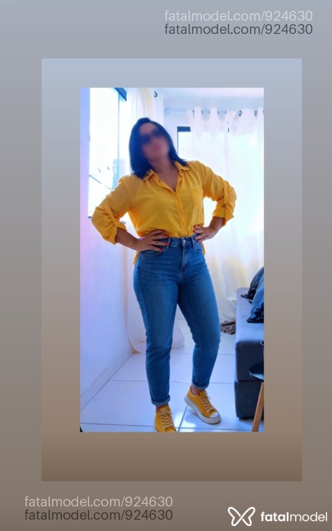 Acompanhante mulher morena (o) de olhos castanhos - Lorenziny