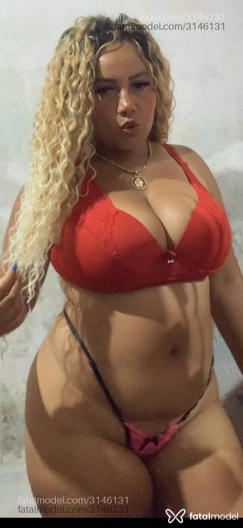 Acompanhante mulher loira (o) de olhos castanhos em São Leopoldo Acompanhante mulher loira (o) de olhos castanhos em São Leopoldo - Marcelly