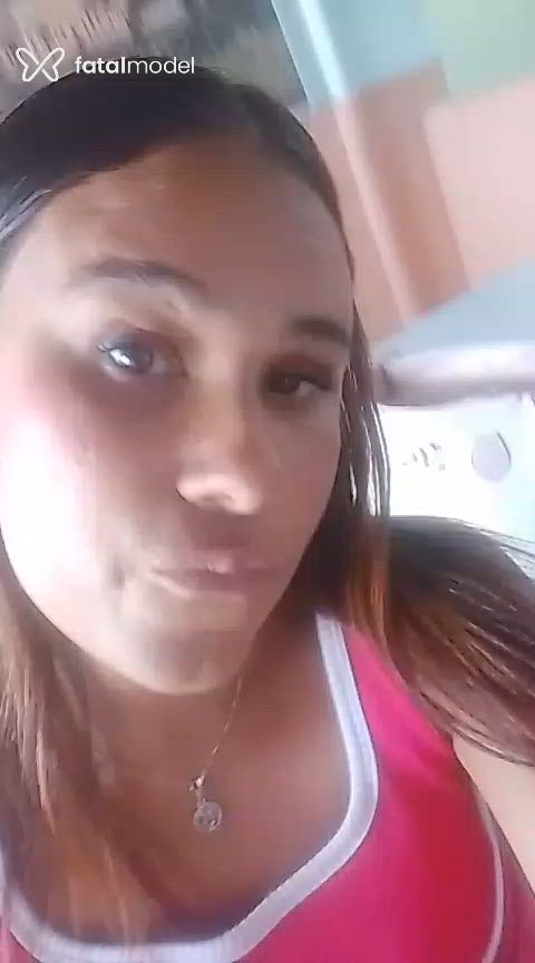 Acompanhante mulher trans com cabelo castanho de olhos castanhos - Sabrinamoranguinho
