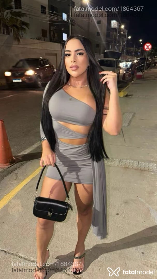 Acompanhante mulher morena (o) de olhos castanhos - Rayzza Santos
