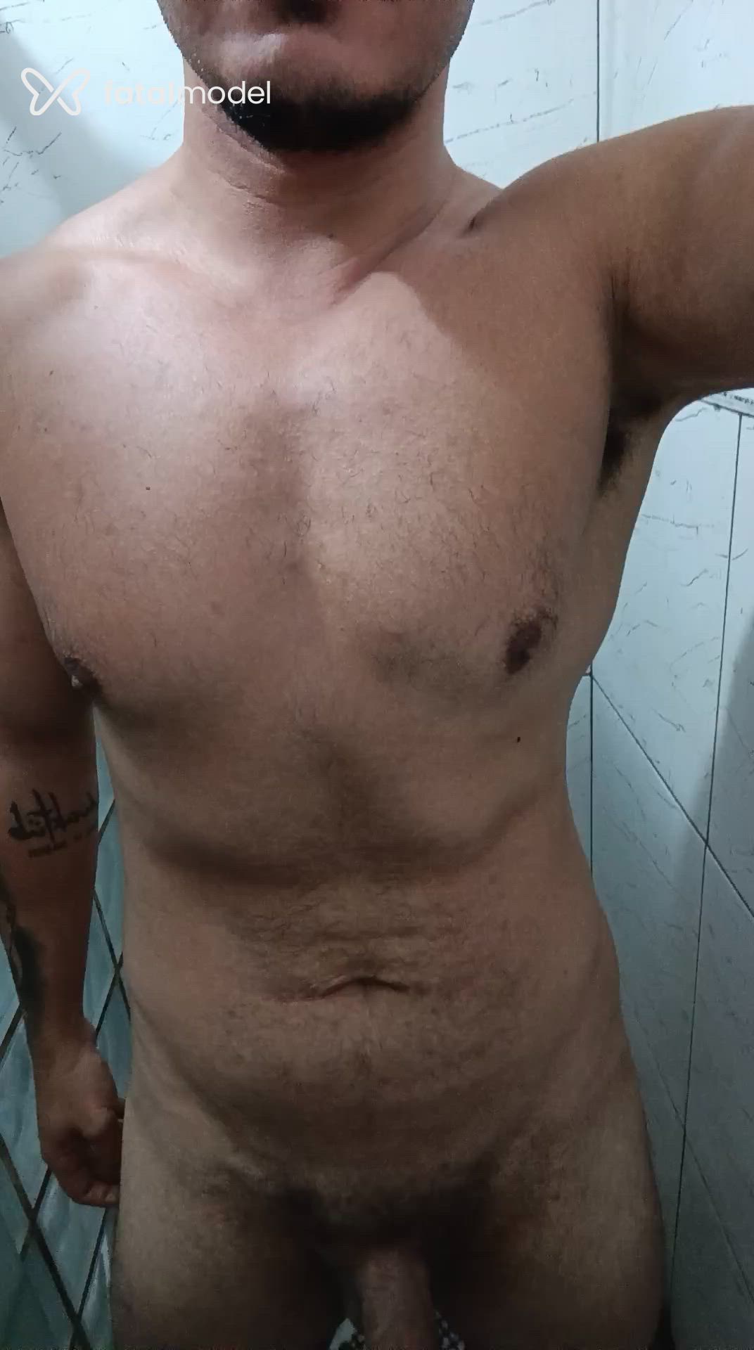 Acompanhante homem morena (o) de olhos castanhos - Marcos Ksal Acomp