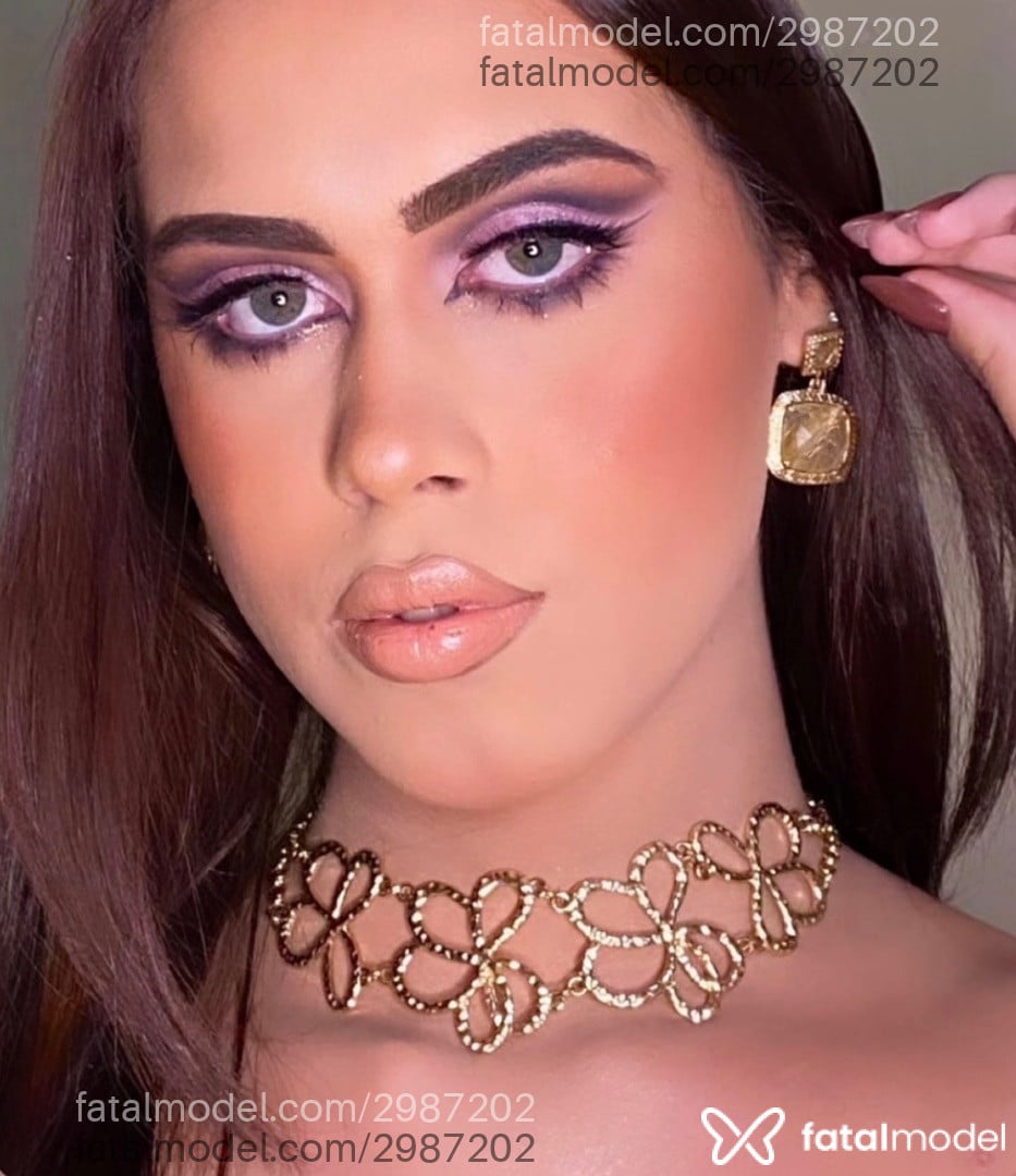 Acompanhante mulher trans loira (o) de olhos verdes - Brenda Andrade