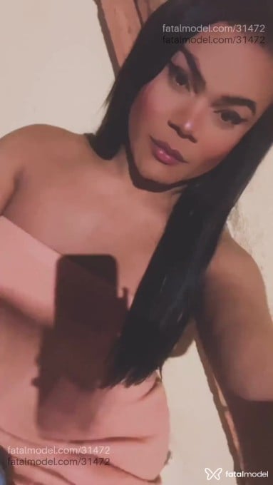 Acompanhante mulher trans morena (o) de olhos pretos em Caldas Novas - Victoria