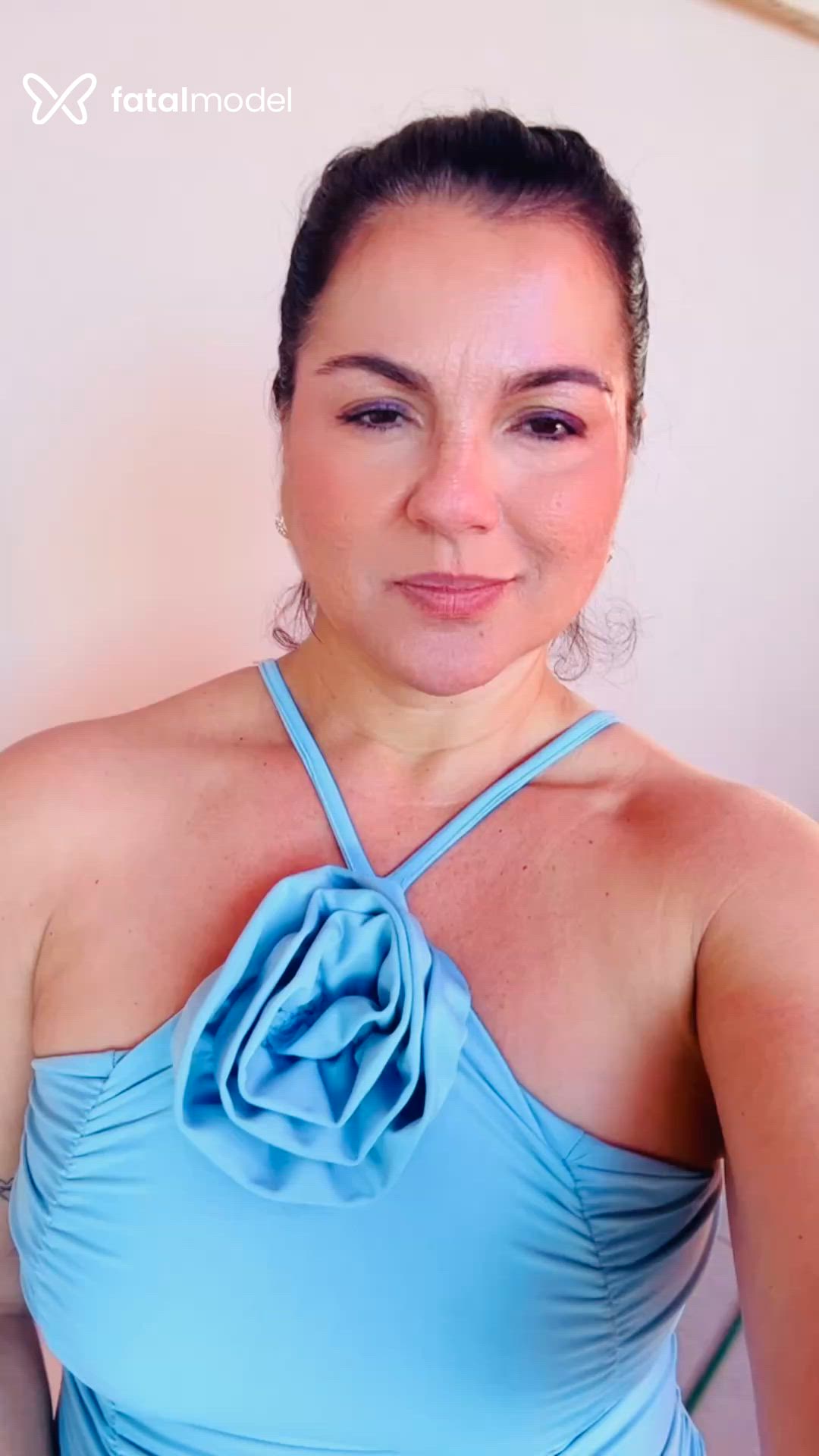 Acompanhante mulher morena (o) de olhos castanhos - Nanny