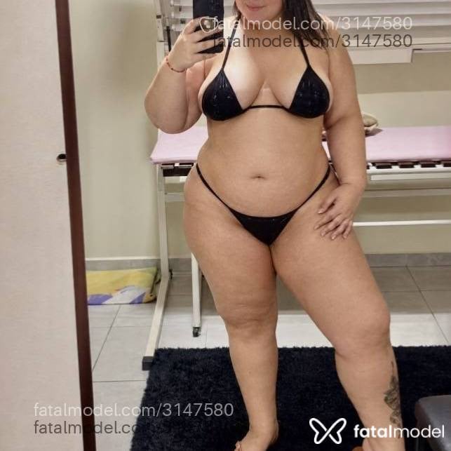 Acompanhante mulher loira (o) de olhos verdes - Manúella Vitória