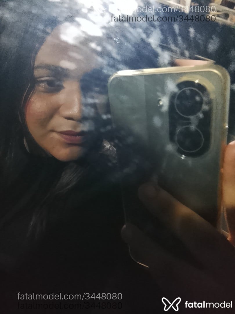 Acompanhante homem morena (o) de olhos pretos - Pyetra