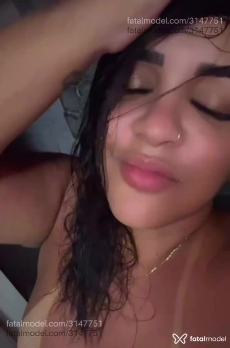 Acompanhante mulher com cabelo castanho de olhos pretos em Rio de Janeiro Acompanhante mulher com cabelo castanho de olhos pretos em Rio de Janeiro - Luna Pacheco