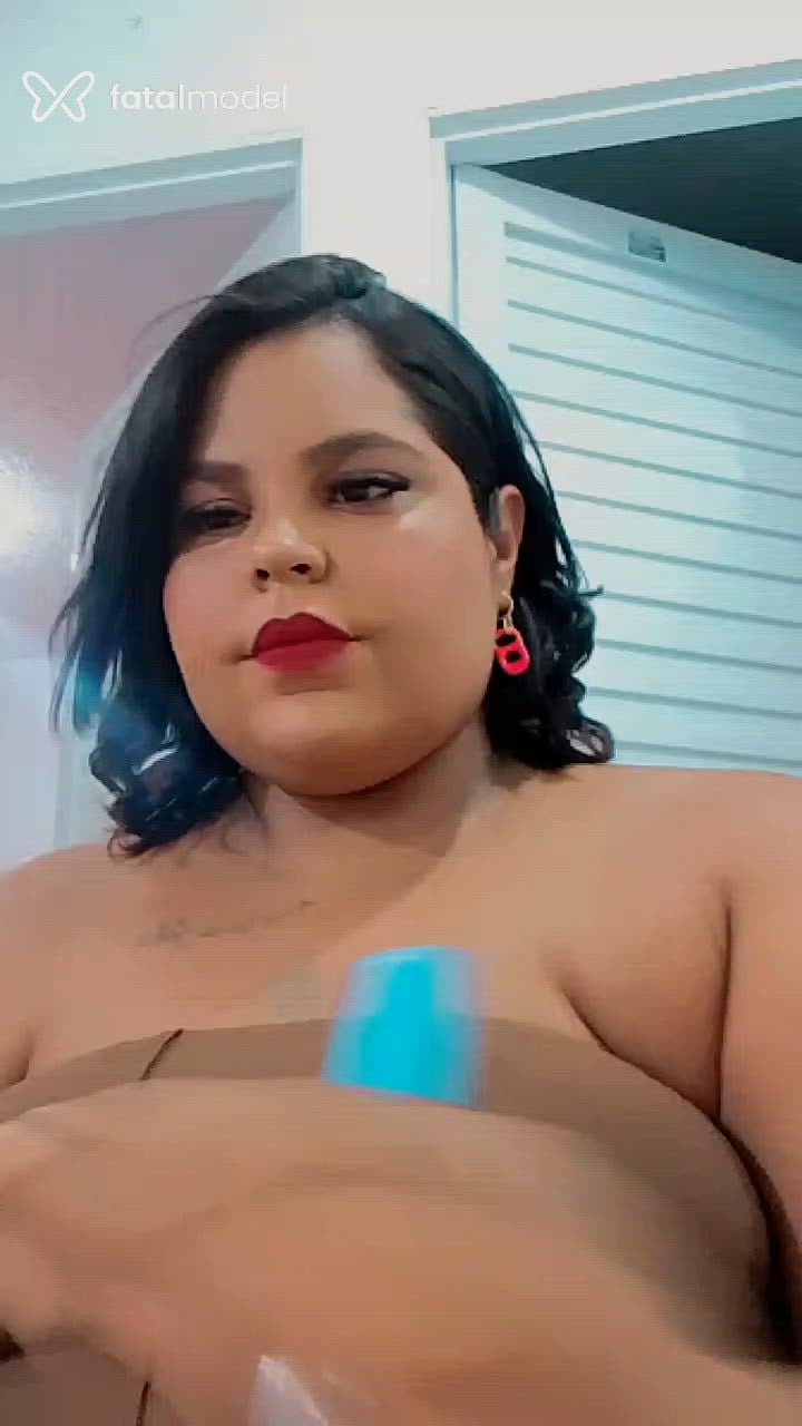Acompanhante mulher morena (o) de olhos castanhos - Aninha