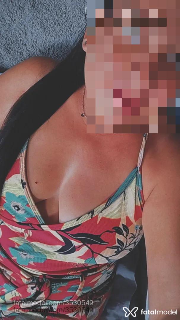 Acompanhante mulher com cabelo castanho de olhos castanhos - Anna Paulla