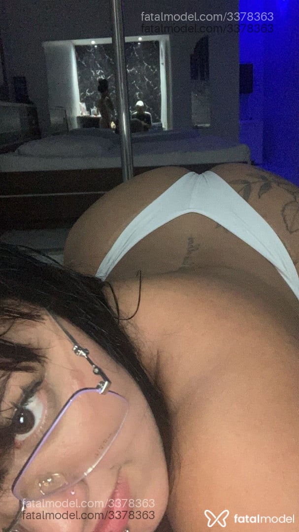 Acompanhante mulher morena (o) de olhos castanhos - Sayuri