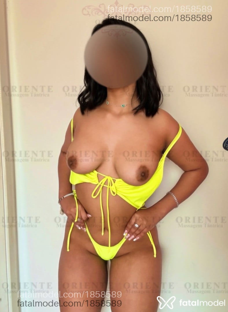 Acompanhante mulher morena (o) de olhos castanhos - Giovanna