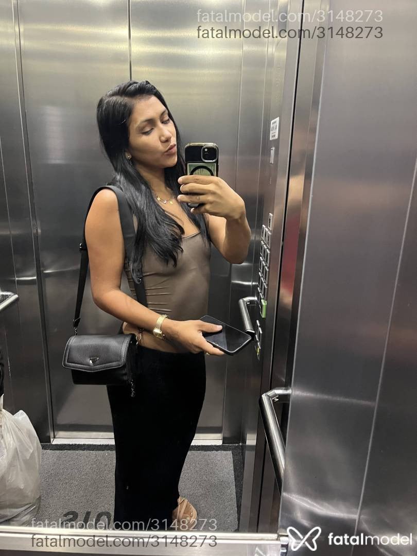 Acompanhante mulher morena (o) de olhos castanhos - Melissa Queiroz