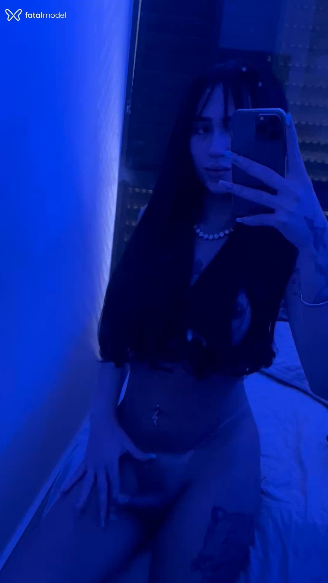 Acompanhante mulher trans morena (o) de olhos pretos - Jasminy Santini Acompanhante mulher trans morena (o) de olhos pretos - Jasminy Santini