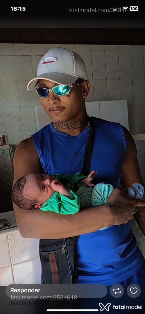 Acompanhante homem morena (o) de olhos pretos - Caiçara