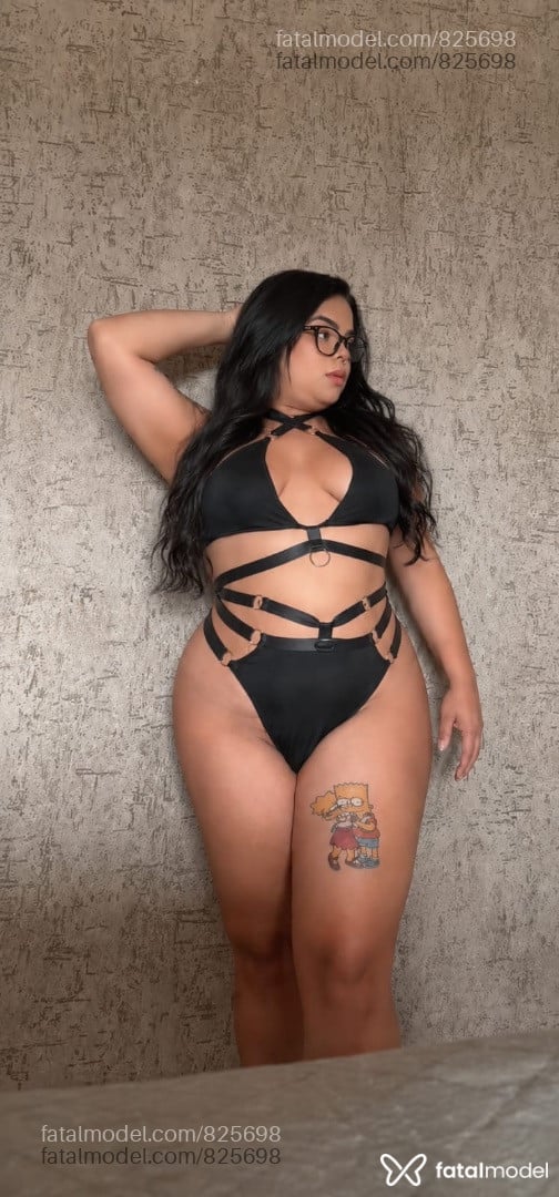Acompanhante mulher trans morena (o) de olhos mel - Rebecca Morgon