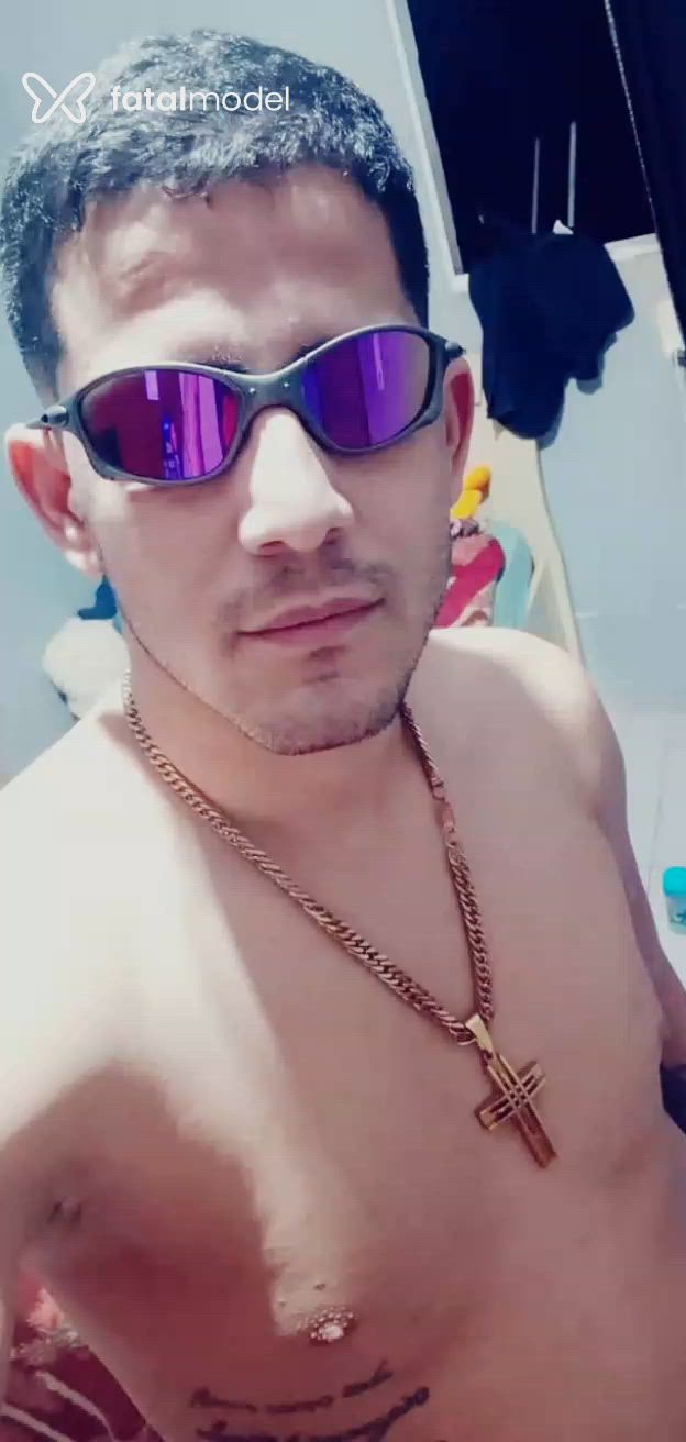 Acompanhante homem morena (o) de olhos castanhos - Vinicius Acompanhante homem morena (o) de olhos castanhos - Vinicius