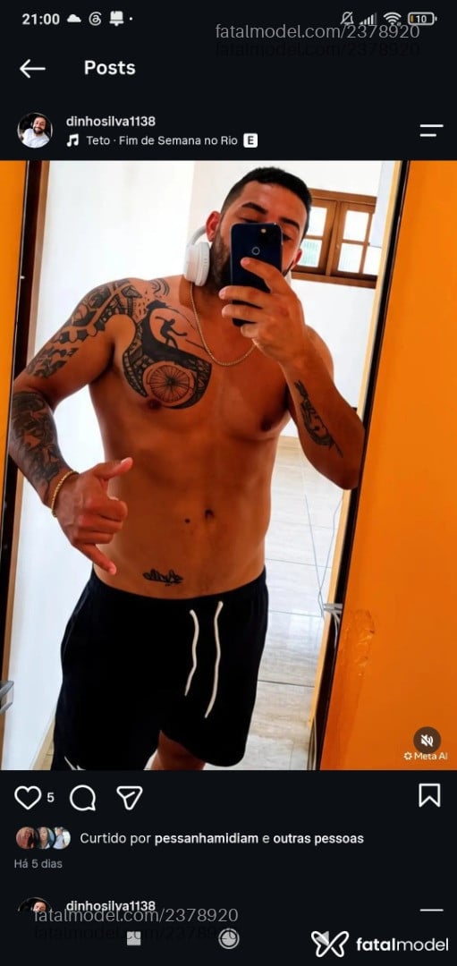 Acompanhante homem morena (o) de olhos castanhos - Dotadooo