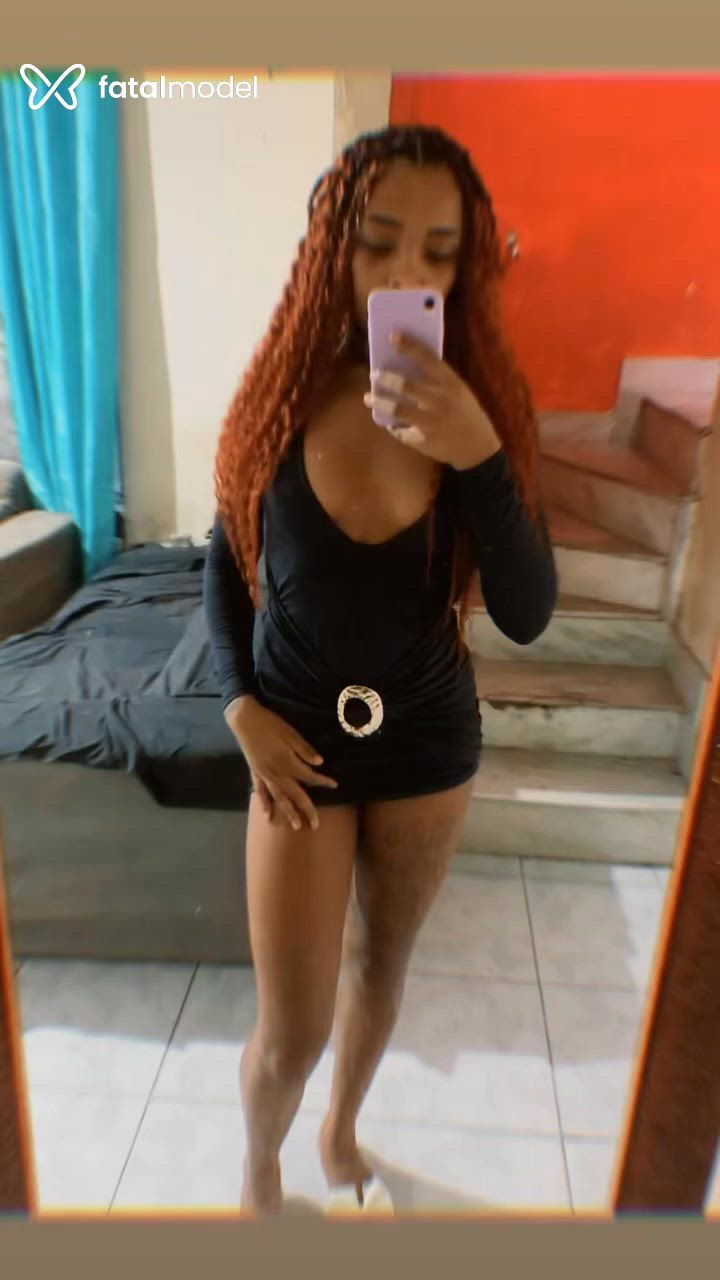 Acompanhante mulher com cabelo castanho de olhos pretos - Maitê