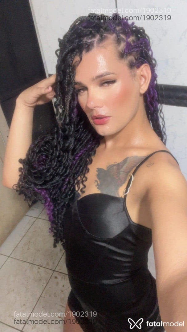 Acompanhante travesti loira (o) de olhos castanhos - Anna shopia Acompanhante travesti loira (o) de olhos castanhos - Anna shopia
