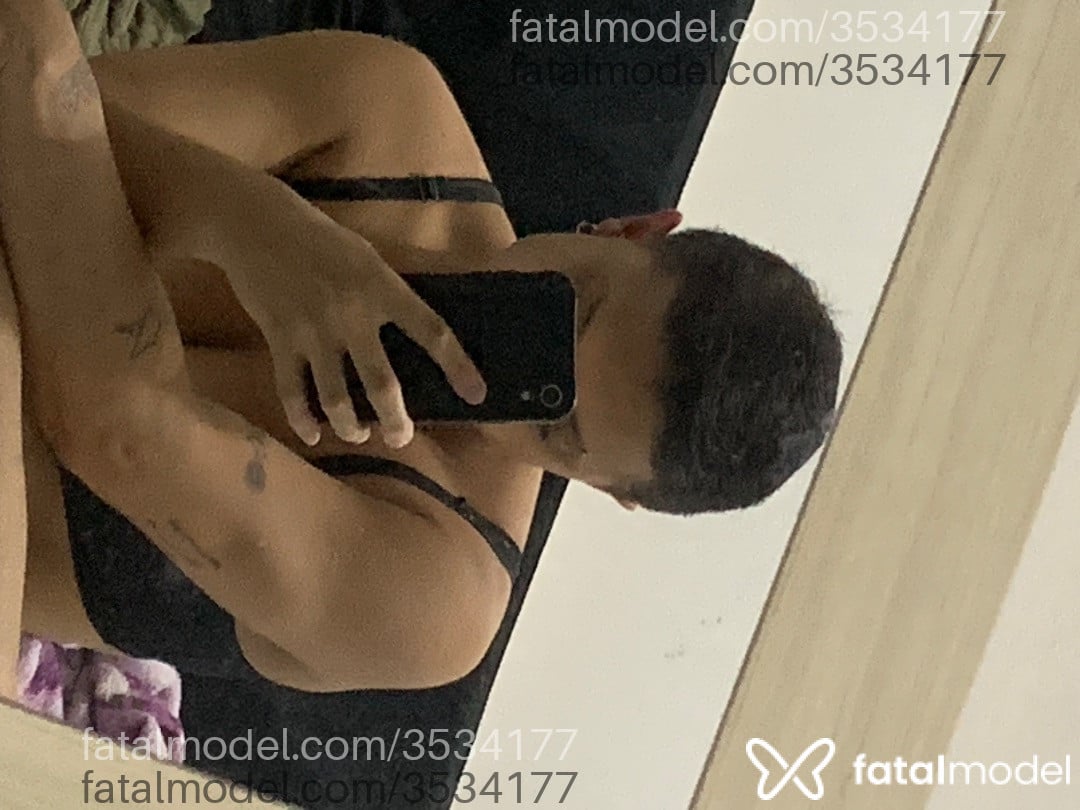 Acompanhante mulher com cabelo castanho de olhos castanhos - Mr Joe