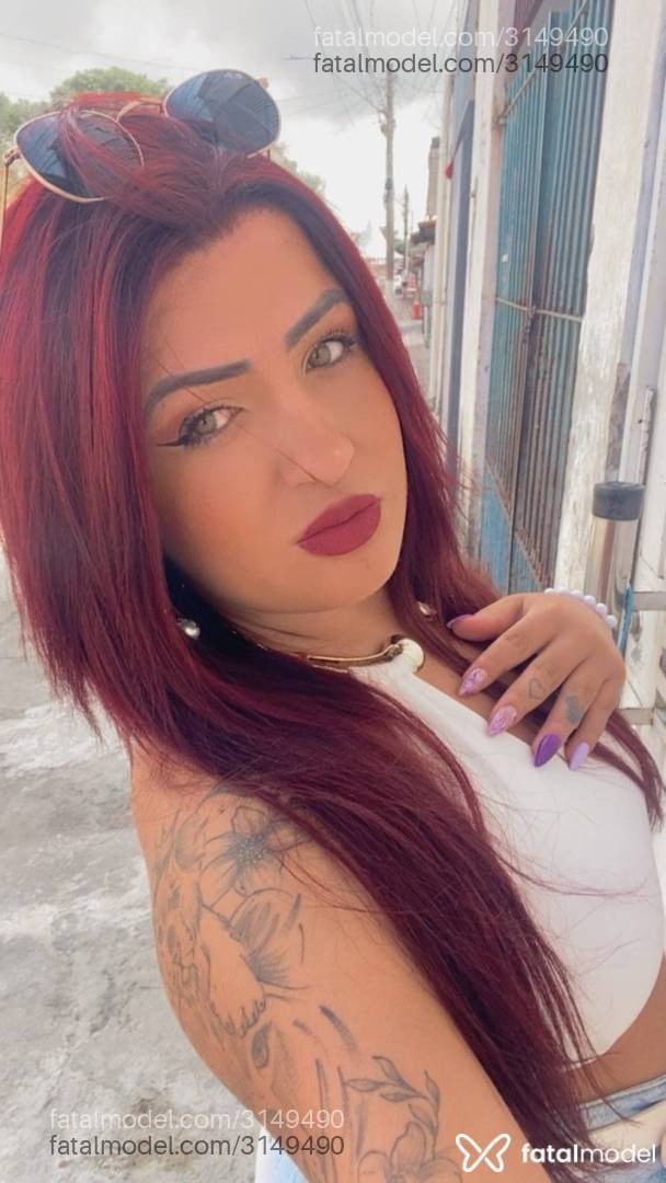 Acompanhante mulher ruiva (o) de olhos mel - Jessica