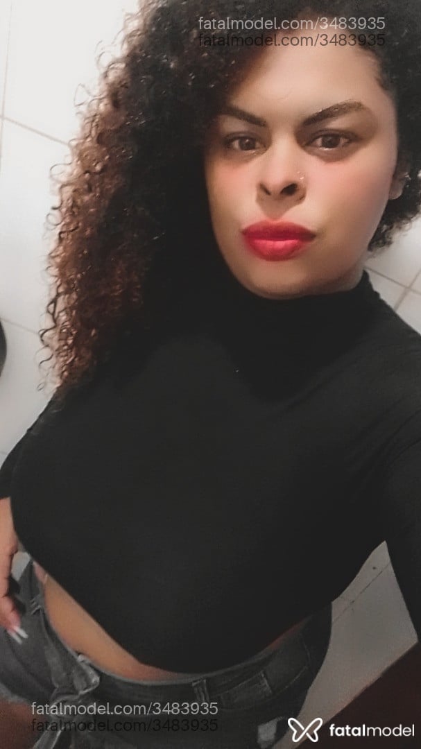 Acompanhante mulher morena (o) de olhos castanhos - Naty
