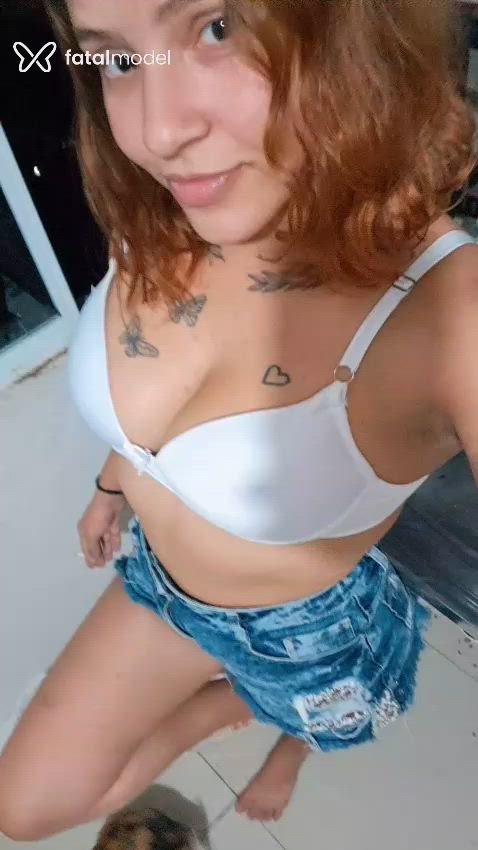 Acompanhante mulher ruiva (o) de olhos pretos - Clarisse Acompanhante mulher ruiva (o) de olhos pretos - Clarisse