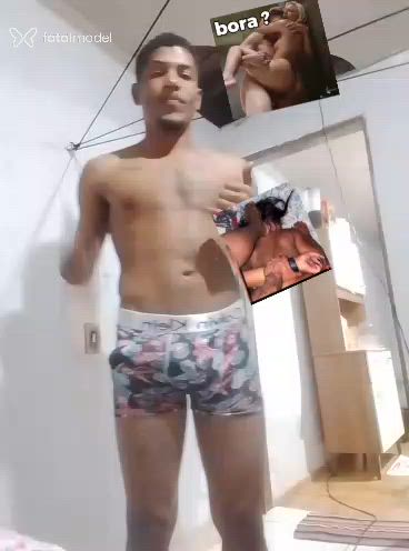 Acompanhante homem morena (o) de olhos castanhos - Negrão