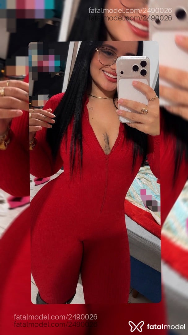 Acompanhante mulher morena (o) de olhos castanhos - Natália