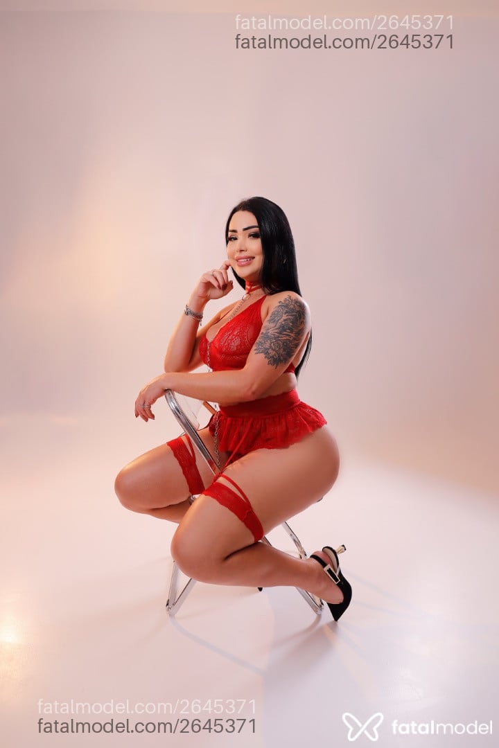 Acompanhante mulher trans morena (o) de olhos castanhos - Luannasexy Acompanhante mulher trans morena (o) de olhos castanhos - Luannasexy