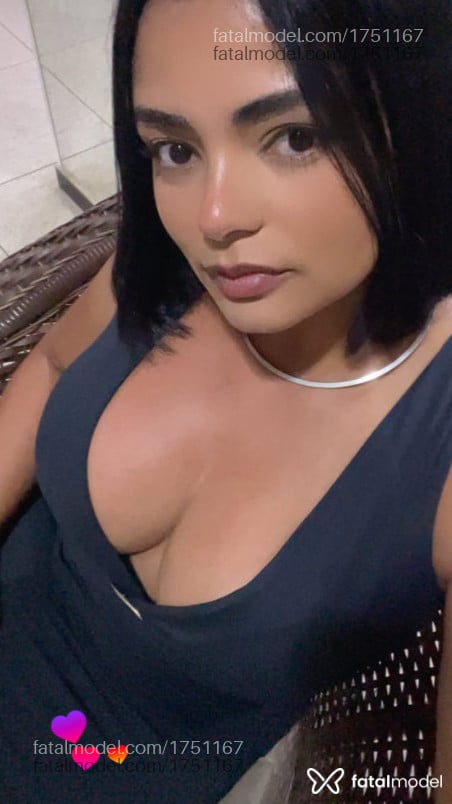 Acompanhante mulher morena (o) de olhos castanhos - Fernanda Meireles Acompanhante mulher morena (o) de olhos castanhos - Fernanda Meireles