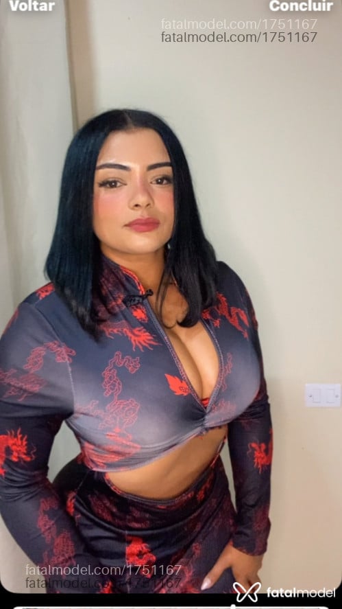 Acompanhante mulher morena (o) de olhos castanhos - Fernanda Meireles Acompanhante mulher morena (o) de olhos castanhos - Fernanda Meireles