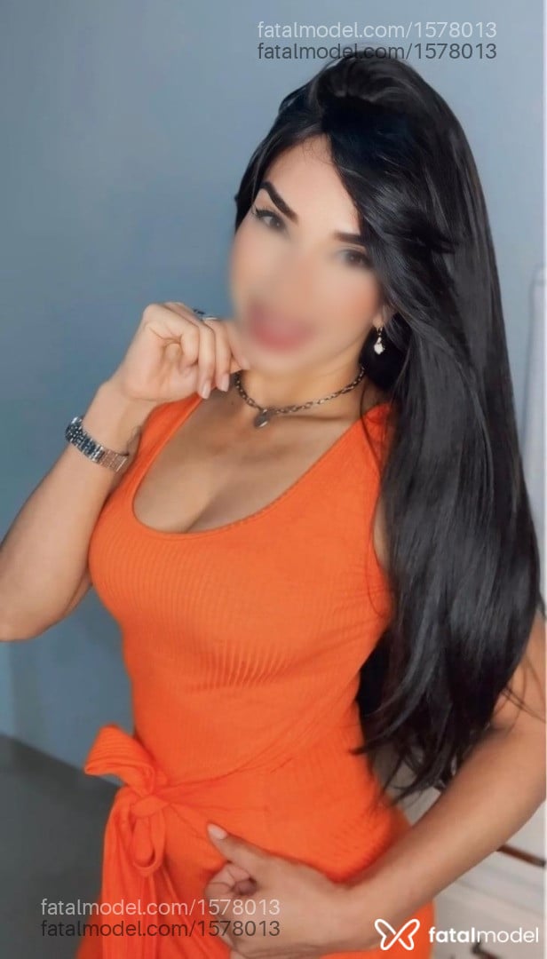 Acompanhante mulher morena (o) de olhos castanhos - Mirella Acompanhante mulher morena (o) de olhos castanhos - Mirella