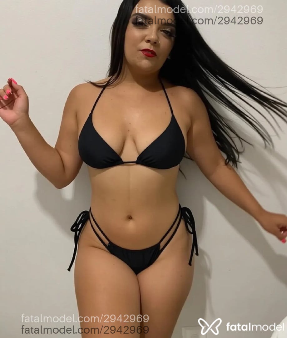 Acompanhante mulher morena (o) de olhos castanhos - Sophie Acompanhante mulher morena (o) de olhos castanhos - Sophie