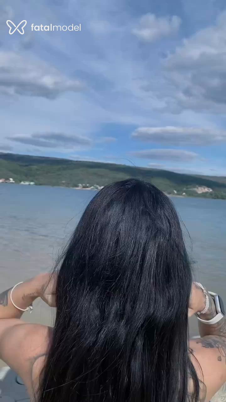 Acompanhante mulher morena (o) de olhos azuis - Ellena Vieira