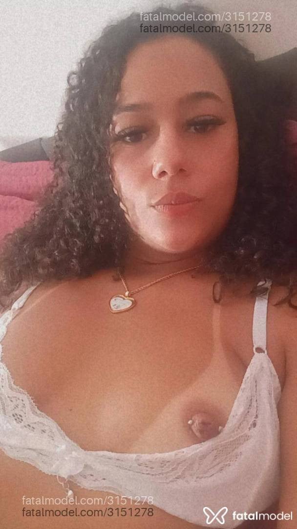 Acompanhante mulher morena (o) de olhos castanhos - Camyla Acompanhante mulher morena (o) de olhos castanhos - Camyla