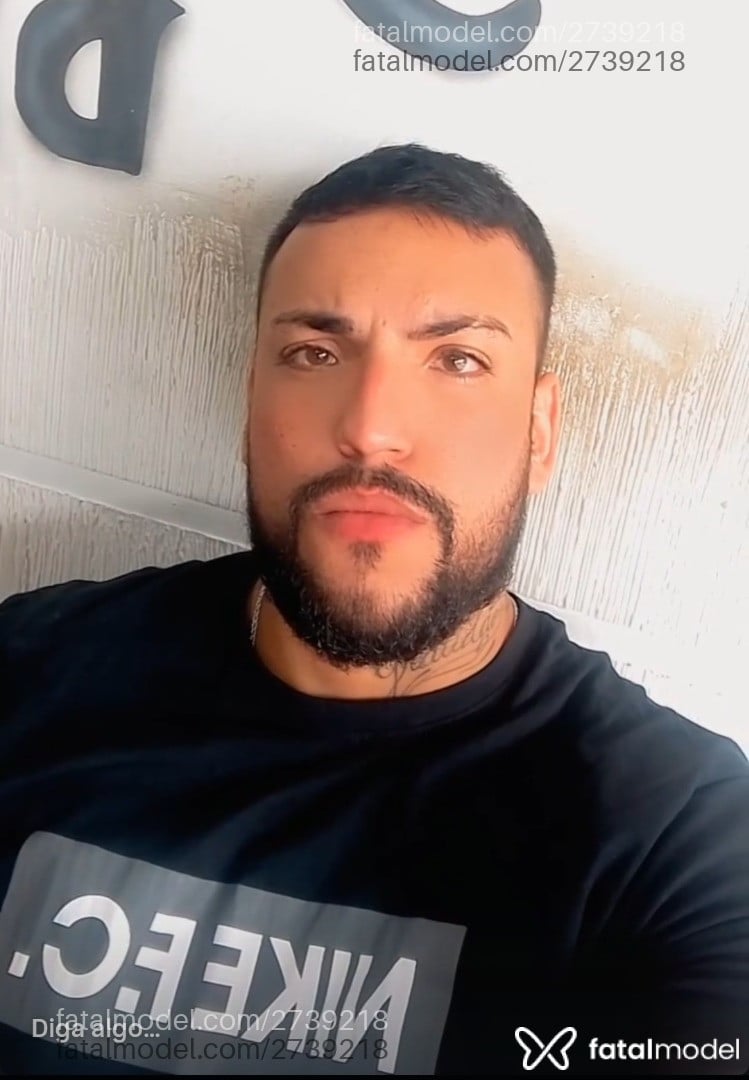 Acompanhante homem morena (o) de olhos castanhos - Estevão Ferreira