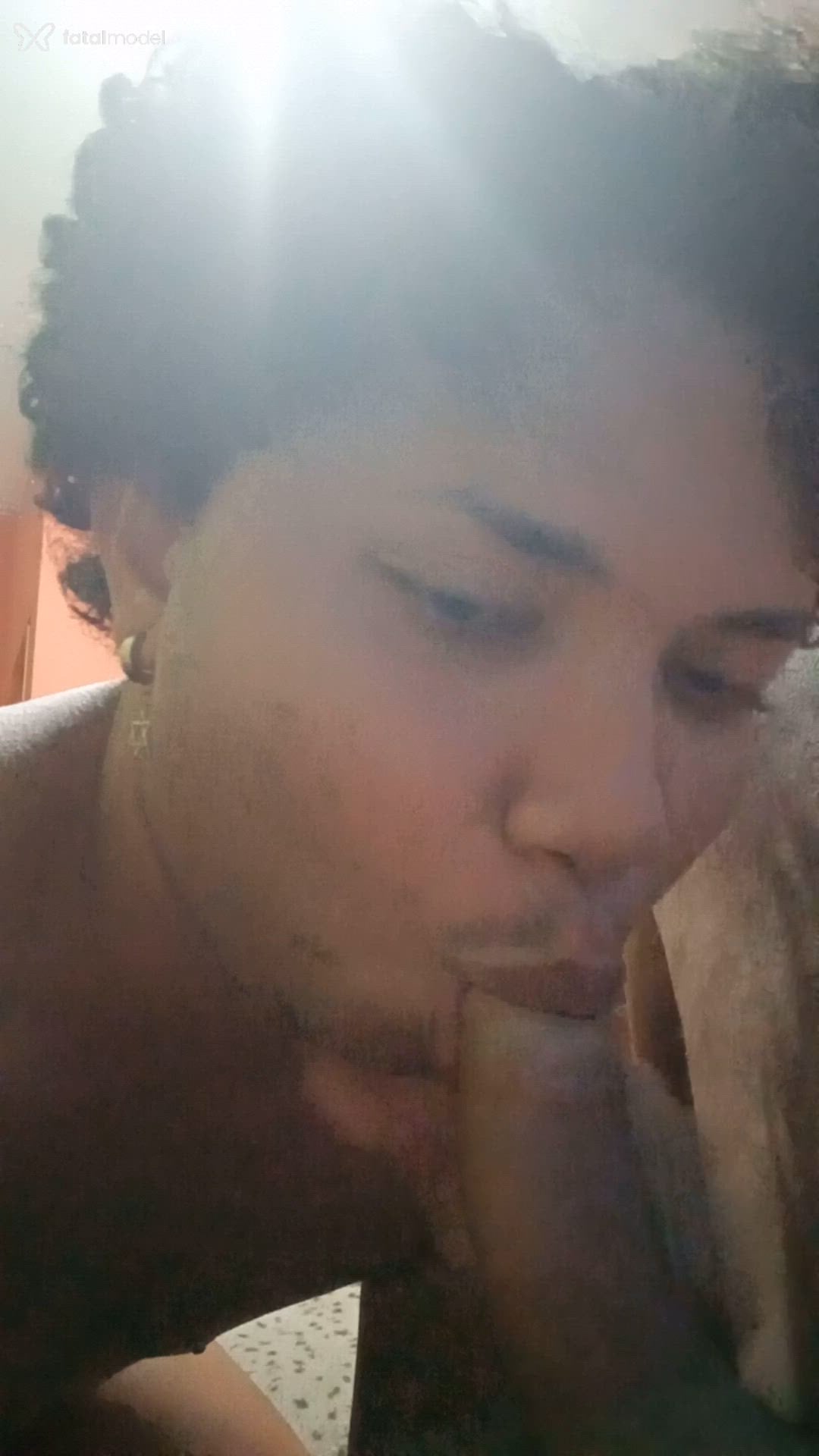 Acompanhante homem sem cabelo de olhos pretos - Ricardy Acompanhante homem sem cabelo de olhos pretos - Ricardy