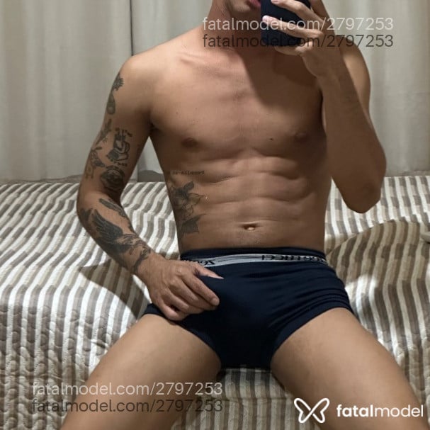 Acompanhante homem morena (o) de olhos castanhos - Kaique Dutra
