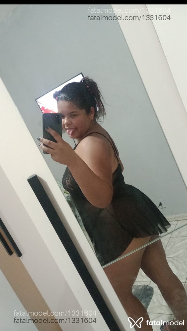 Acompanhante mulher morena (o) de olhos pretos - Melzinhaa Acompanhante mulher morena (o) de olhos pretos - Melzinhaa