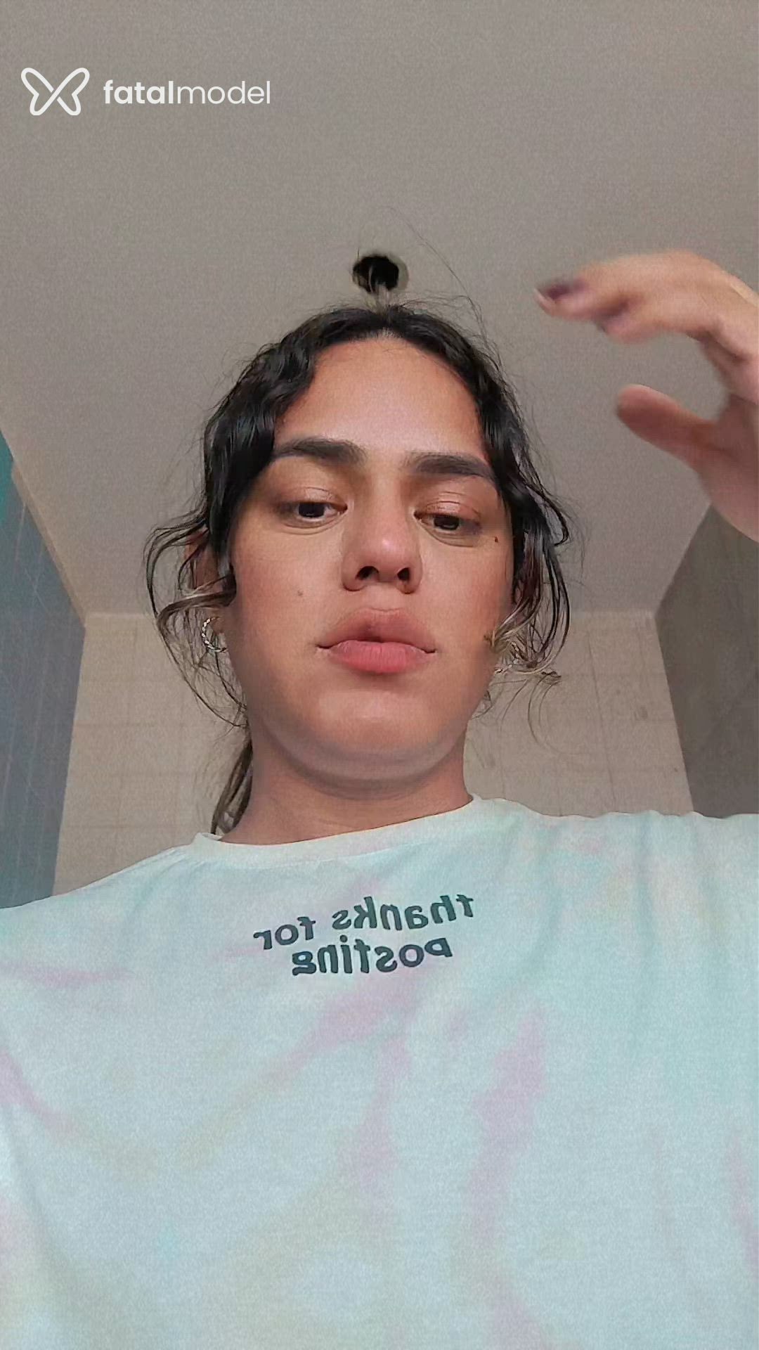 Acompanhante mulher trans loira (o) de olhos pretos - Lavigne Sanches