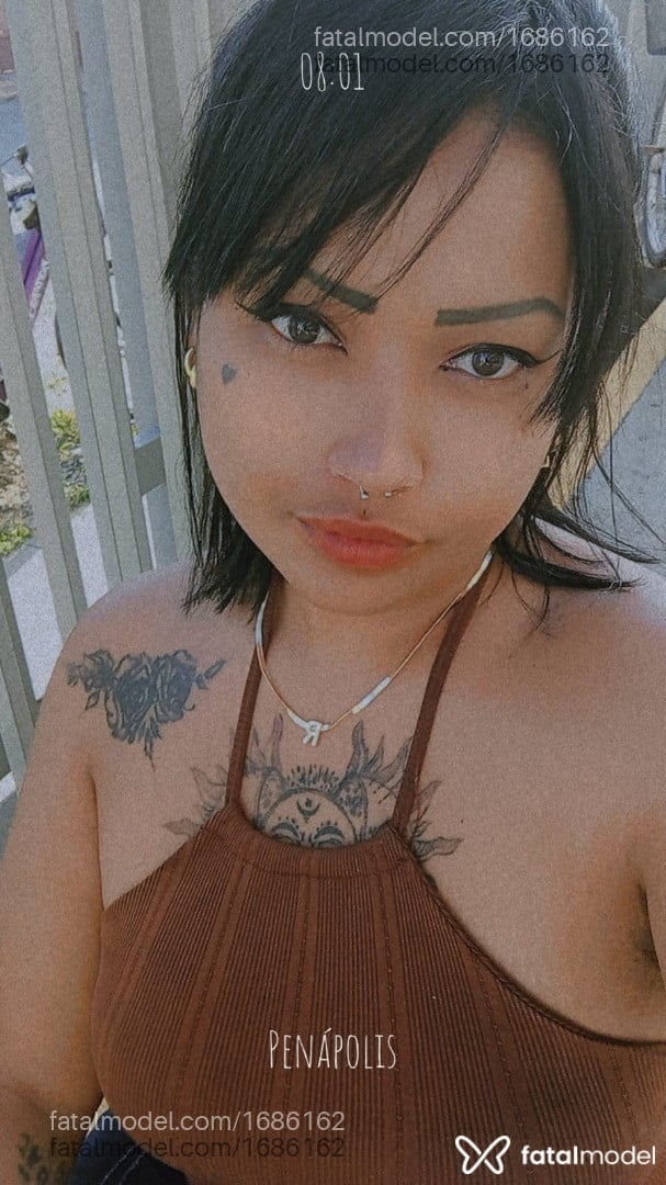 Acompanhante mulher morena (o) de olhos castanhos - Ana Julia