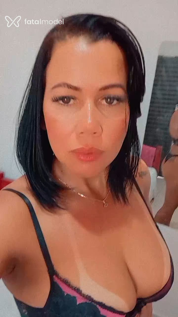 Acompanhante mulher morena (o) de olhos castanhos - Gaby Nathalia Acompanhante mulher morena (o) de olhos castanhos - Gaby Nathalia