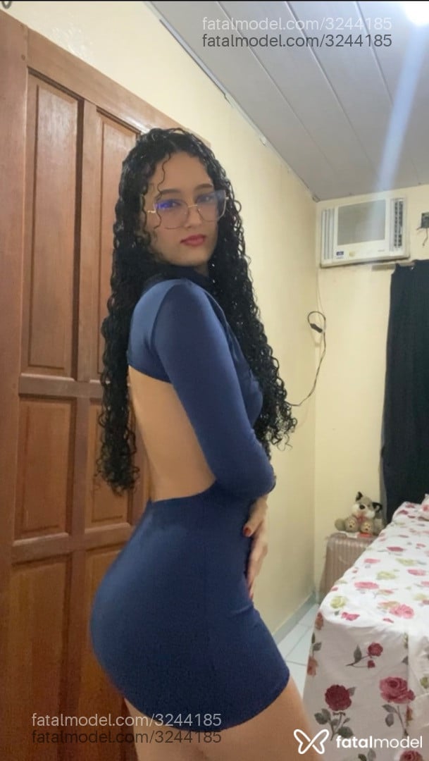 Acompanhante mulher morena (o) de olhos castanhos - Ágata