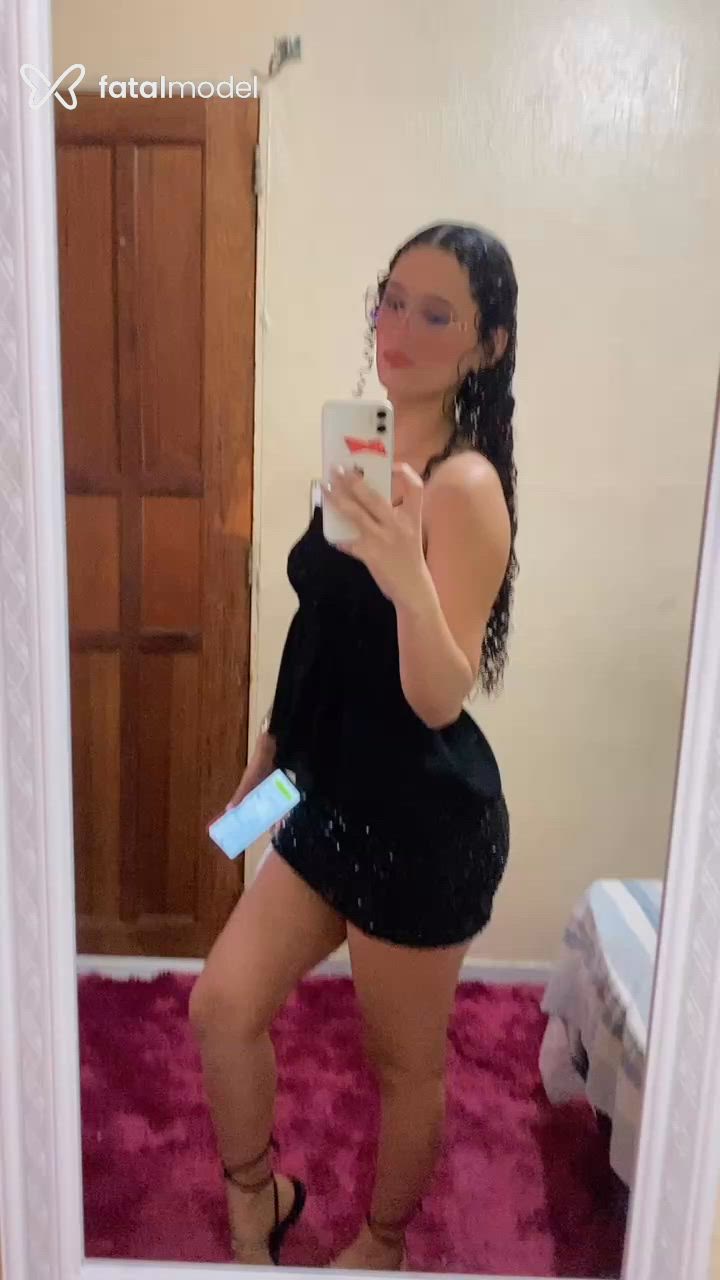 Acompanhante mulher morena (o) de olhos castanhos - Ágata