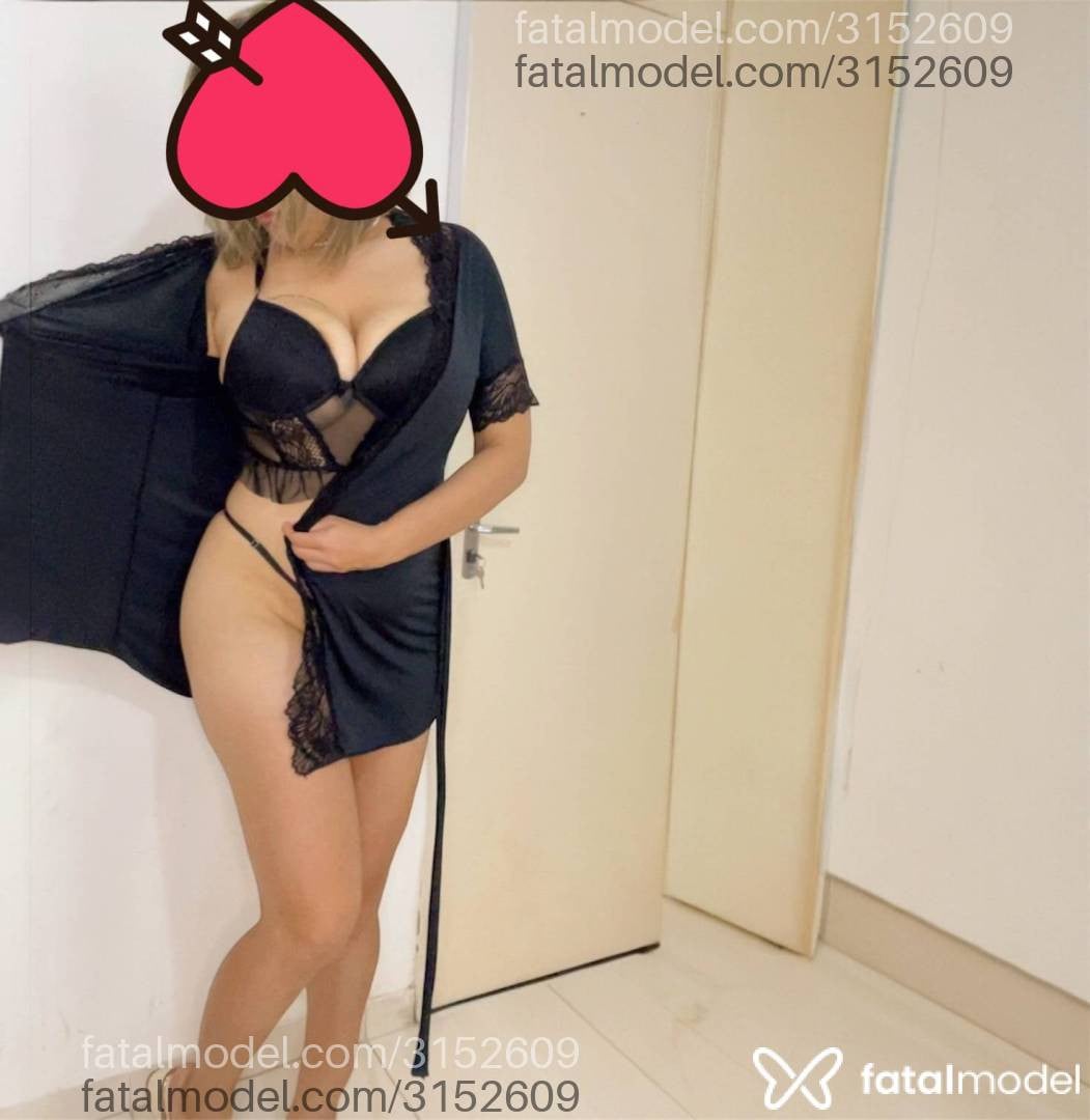 Acompanhante mulher loira (o) de olhos castanhos em Alagoinhas - Juliamassagista